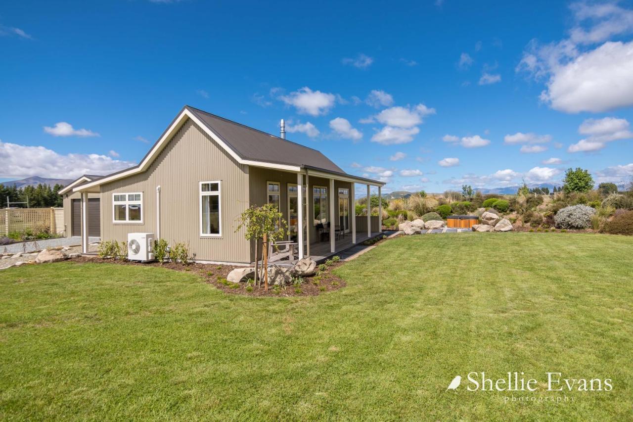 Night Sky Cottage - Kahu Cottage - Hot Tub Twizel Exterior photo